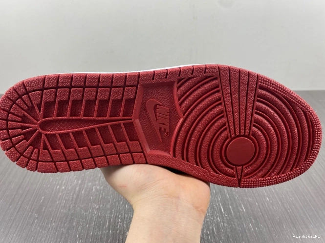 Air Retro 1 Bred Jordan 705329-001 Low 0716